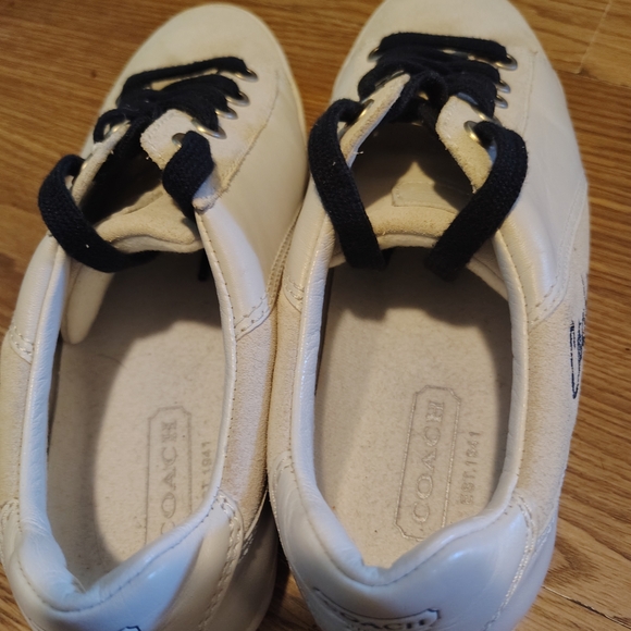 Coach White and Black Athletic Shoes - Picture 4 of 7